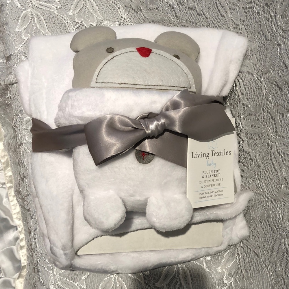 Baby plush toy and blanket
